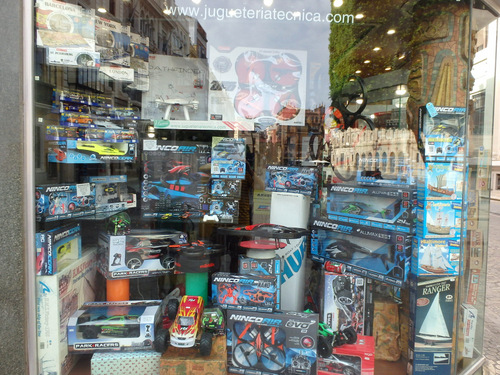 A Scale Model Store (Barcos Y Trenes).